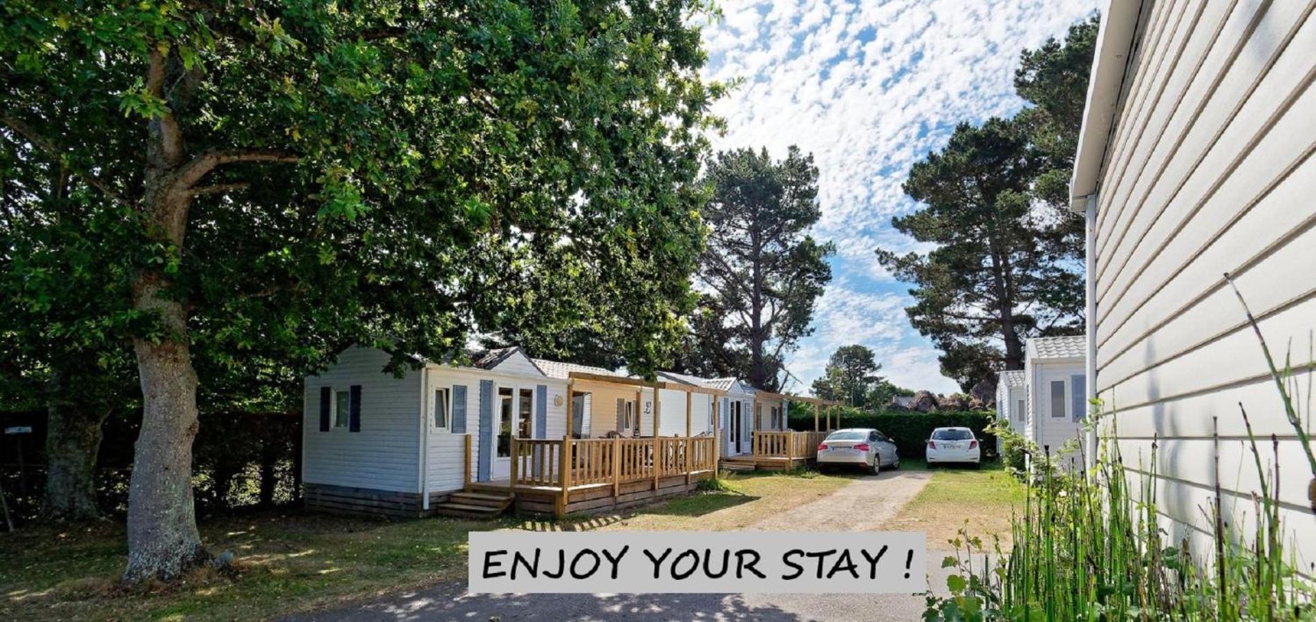 Camping La Touesse Сен-Люнер Экстерьер фото