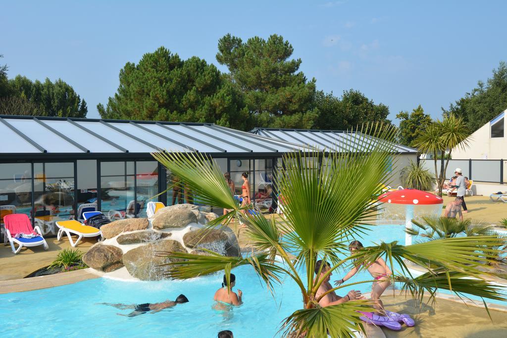 Camping La Touesse Сен-Люнер Экстерьер фото